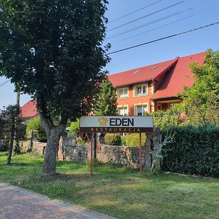 Pensjonat ,,Eden" Charbrowo Exteriér fotografie